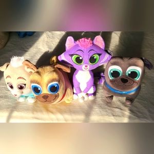 Puppy Dog Pals Plush Set